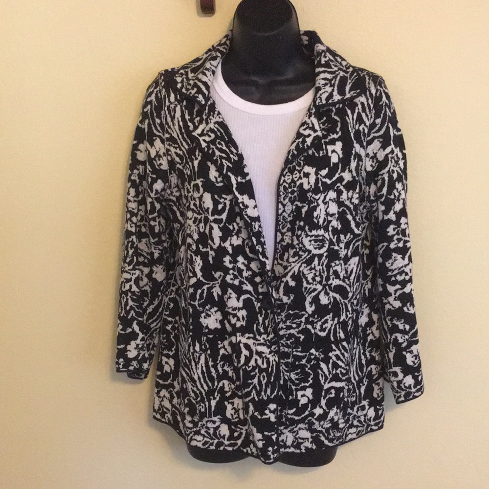 Anthro Ett Twa Reversible Intarsia B/W sweater